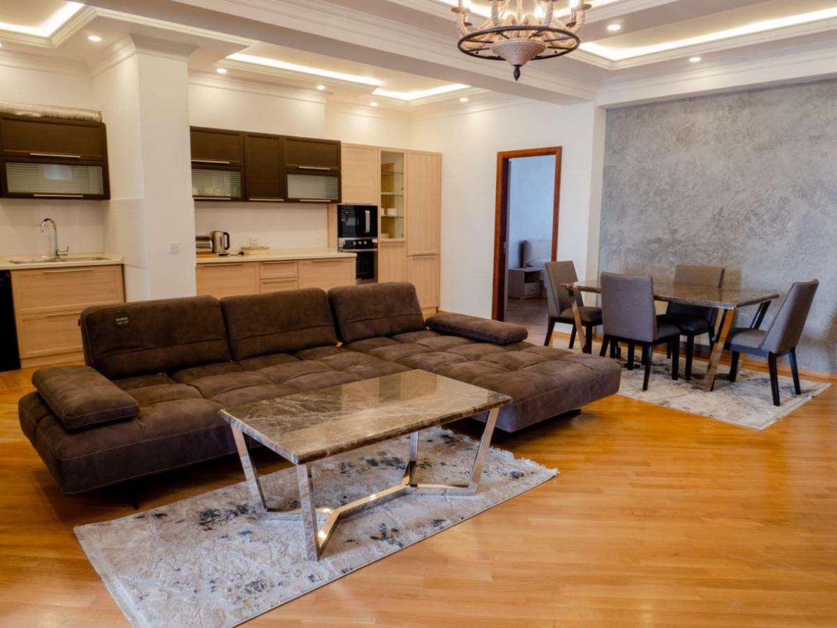 באקו Boulevard Side Apartments מראה חיצוני תמונה